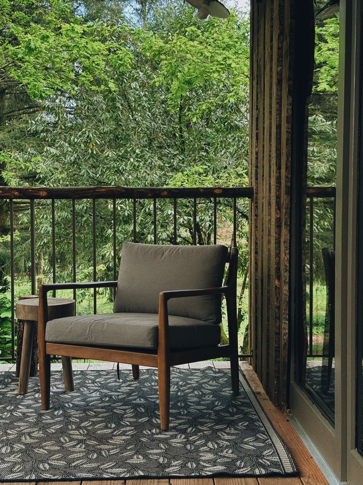 Terrasse cabane forestière